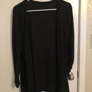 [2 for 10] Black Cardigan with Pockets